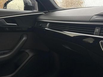 Audi A4 2.0T FSI Black Edition 4dr S Tronic