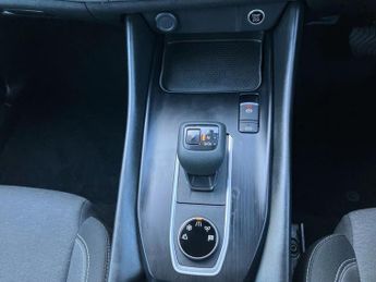 Nissan Qashqai 1.3 DiG-T MH 158 N-Connecta 5dr 4WD Xtronic