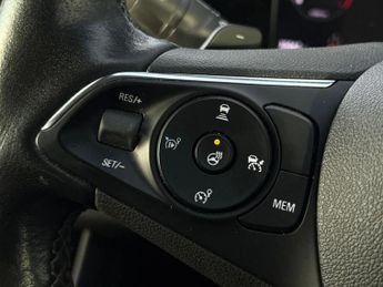 Vauxhall Grandland 1.5 Turbo D Ultimate 5dr Auto