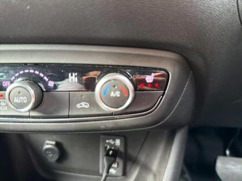 Vauxhall Crossland 1.5 Turbo D [120] Ultimate 5dr Auto