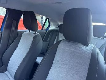 Vauxhall Corsa 100kW Design 50kWh 5dr Auto