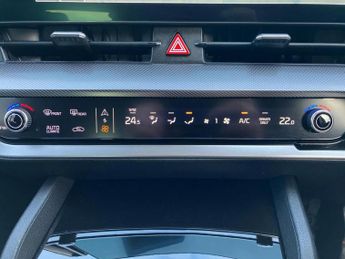 Kia Sportage 1.6T GDi 207 HEV 3 5dr Auto