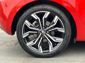 Renault Clio 1.6 E-TECH full hybrid 145 Techno 5dr Auto