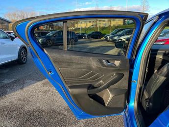 Ford Focus 1.0 EcoBoost 125 ST-Line X 5dr Auto