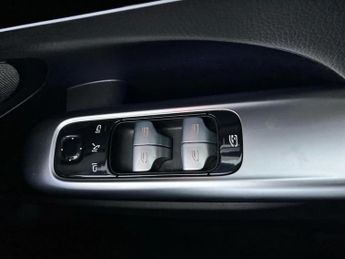 Mercedes-Benz C Class C200 AMG Line Premium 5dr 9G-Tronic