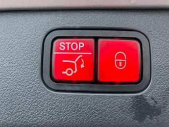 Mercedes-Benz C Class C200 AMG Line Premium 5dr 9G-Tronic