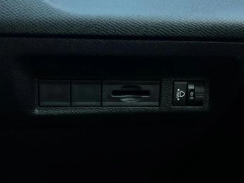 Peugeot 308 1.2 PureTech Allure Premium 5dr EAT8