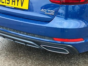 Audi A4 40 TDI Quattro Black Edition 5dr S Tronic