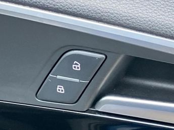 Audi A4 40 TDI Quattro Black Edition 5dr S Tronic