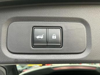 Nissan Qashqai 1.3 DiG-T MH 158 Tekna 5dr Xtronic