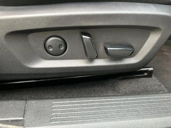 Nissan Qashqai 1.3 DiG-T MH 158 Tekna 5dr Xtronic