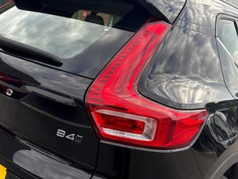 Volvo Xc40 2.0 B4P Inscription 5dr AWD Auto [7 speed]