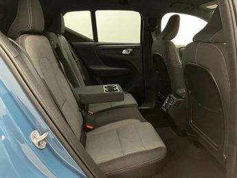Volvo Xc40 2.0 B3P Core 5dr Auto