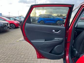 Hyundai Kona 100kW Premium 39kWh 5dr Auto