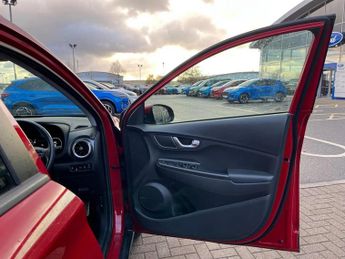 Hyundai Kona 100kW Premium 39kWh 5dr Auto