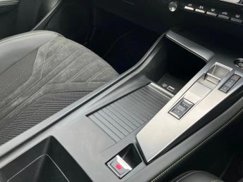 Peugeot 308 115kW GT 54kWh 5dr Auto
