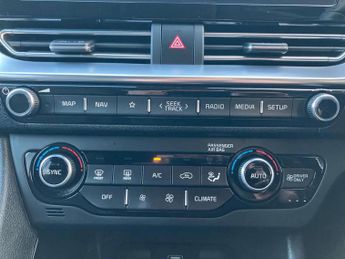 Kia Niro Niro 1.6 GDi Hybrid 4 5dr DCT