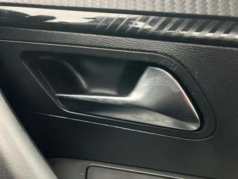 Peugeot 2008 100kW Active Premium 50kWh 5dr Auto