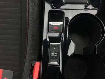 Peugeot 2008 100kW Active Premium 50kWh 5dr Auto