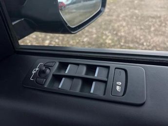 Land Rover Discovery Sport 2.0 D200 R-Dynamic HSE 5dr Auto