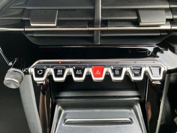 Peugeot 208 100kW E-Style 50kWh 5dr Auto