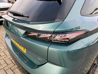 Peugeot 308 115kW GT 54kWh 5dr Auto