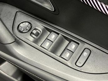 Peugeot 2008 1.2 PureTech 130 Allure 5dr EAT8