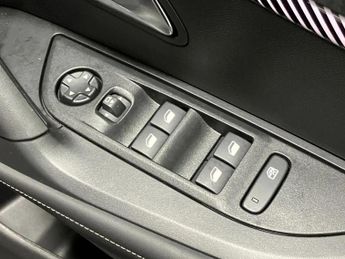 Peugeot 2008 1.2 PureTech 130 Allure 5dr EAT8