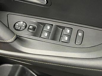 Peugeot 2008 100kW GT Premium 50kWh 5dr Auto