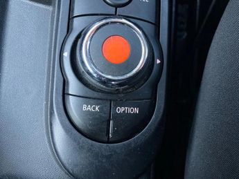 Mini Hatch 1.5 Cooper 3dr Auto