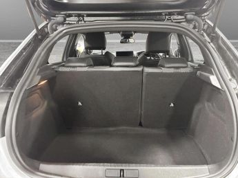 Peugeot 208 1.2 Hybrid 145 GT 5dr e-DSC6