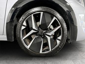 Peugeot 208 1.2 Hybrid 145 GT 5dr e-DSC6