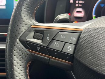 Cupra Formentor 1.4 eHybrid 204 V2 5dr DSG