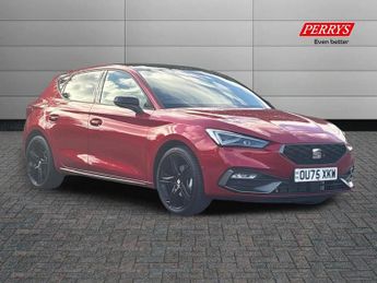 SEAT Leon 1.5 TSI 150 FR Black Edition 5dr [DAP]