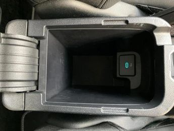 Ford Puma 1.0 EcoBoost Hybr mHEV 155 ST-Line Vignale 5dr DCT