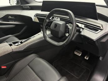 Peugeot 3008 157kW Allure 73kWh 5dr Auto