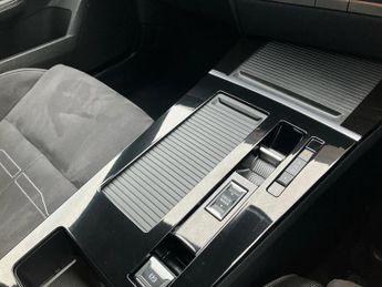 Vauxhall Astra 115kW Ultimate 54kWh 5dr Auto