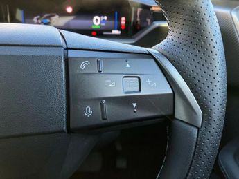 Vauxhall Grandland 157kW GS 73kWh 5dr Auto