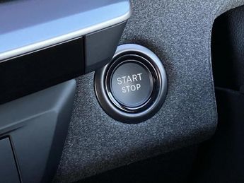 Vauxhall Grandland 157kW GS 73kWh 5dr Auto