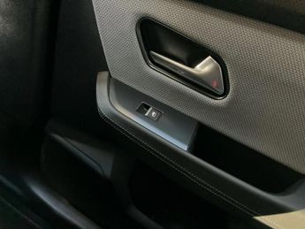 Vauxhall Grandland 157kW GS 73kWh 5dr Auto