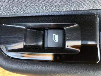 Citroen C5 X 1.2 PureTech 130 Sense Plus 5dr EAT8