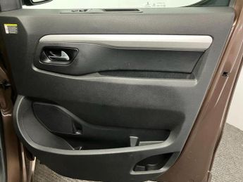 Vauxhall Vivaro Life 100kW Elite L 50kWh 5dr Auto