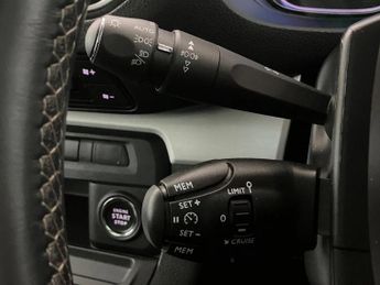 Vauxhall Vivaro Life 100kW Elite L 50kWh 5dr Auto