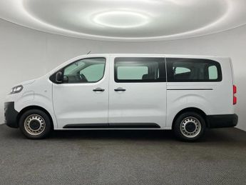Vauxhall Vivaro Life 100kW Combi L 50kWh 5dr Auto