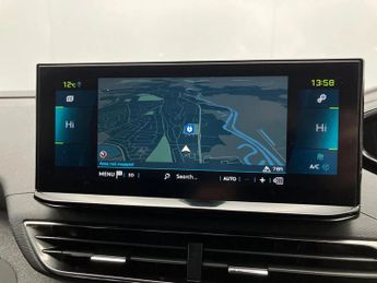 Peugeot 3008 1.6 Hybrid4 300 Allure Premium+ 5dr e-EAT8