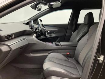 Peugeot 3008 1.6 Hybrid4 300 Allure Premium+ 5dr e-EAT8