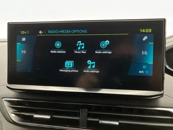 Peugeot 3008 1.6 Hybrid4 300 Allure Premium+ 5dr e-EAT8