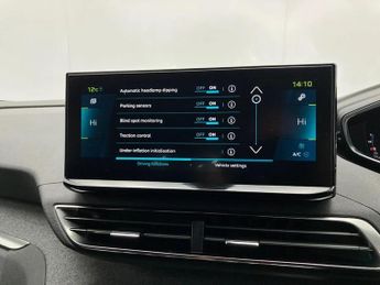 Peugeot 3008 1.6 Hybrid4 300 Allure Premium+ 5dr e-EAT8