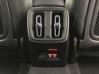 Volvo Xc40 1.5 T3 [163] R DESIGN 5dr Geartronic