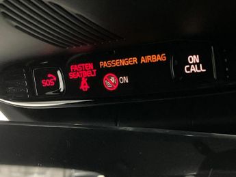 Volvo Xc40 1.5 T3 [163] R DESIGN 5dr Geartronic